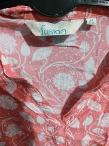 Floral Print Button-Up Tunic