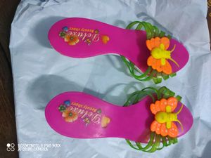 small size sandal for photoshoot for kids or showcase