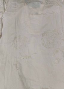 Avaasa Kurta with Embellishment