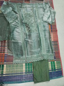 brand new material in offer only 2 left