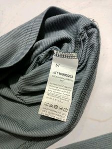 SHEIN Grey Turtleneck Cropped Top S/M Excellent