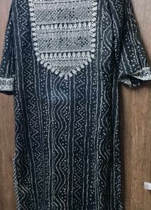 Stylish Black &amp; White Printed Kurta Set