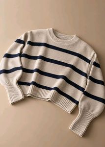 CREAM & BLACK STRIPED RIBBED CREWNECK SWEATER