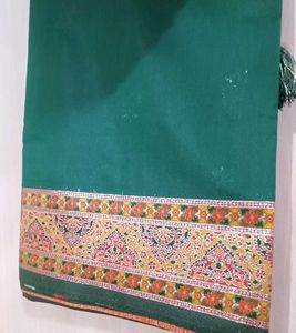 🆕️ Bottle Green Silk Saree with Intricate Border