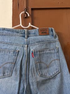 Light Wash Denim Jeans