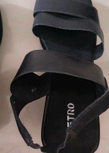 Black Metro Sandals