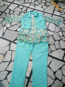 Cute Girls Turquoise Floral Outfit Set