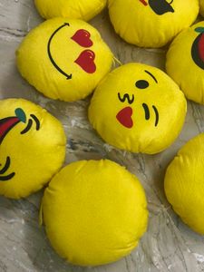 Cute Emoji Cushions Set