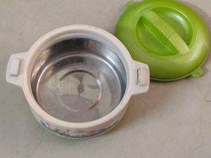 Mini hot pack container