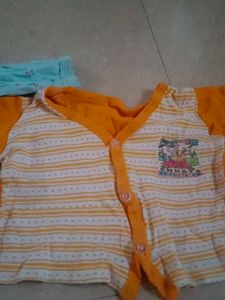 combo of  4 top and baby towel