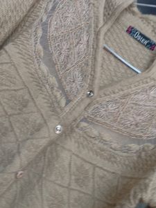 Very Pretty Wooen Sweater