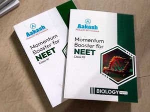 Aakash Momentum Booster NEET Biology 2 Books