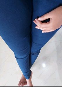 Navy Blue Skinny Jeans 👖
