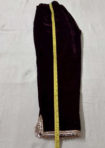 🆕Velvet Kurta Set with Dupatta