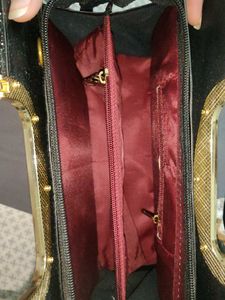 Elegant Black Textured Handbag