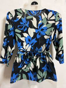 VERO MODA BRANDED Chic Floral Wrap Top