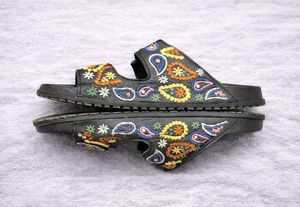 Zudio Embroidered Double Strap leather Slides