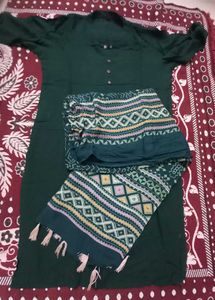 Stylish Dark Green Kurta with dupatta