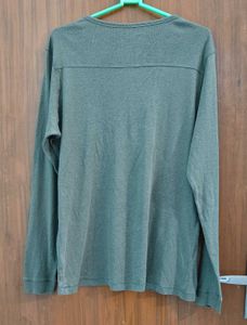 NUMERO UNO + GUESS Tshirt