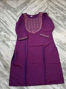 Elegant Purple Kurta Set with Embroidery
