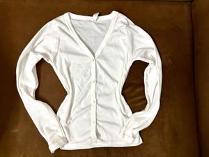 Y2K white pull over top