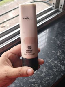 MAC Strobe Cream Hydratant Lumineux