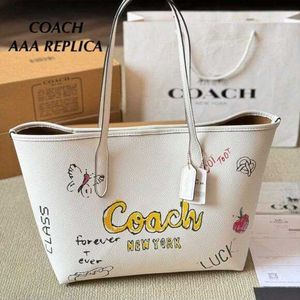 Coach City tote bag wd sketch print* with bOX