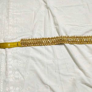 Exquisite Gold Waist Chain with Embellishments