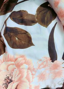 Floral Quilted Bedsheet and 2 pillows cover