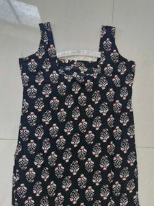 Elegant Black Printed Dress
