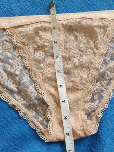 victoria's  secret Lace Thong Panty