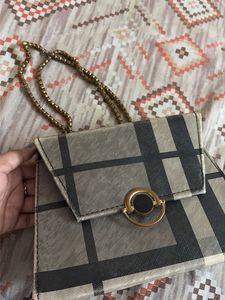 Stylish Plaid Chain Sling Bag