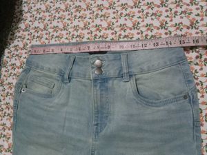 Light Wash Skinny Jeans