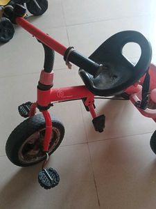 Kids tricycle