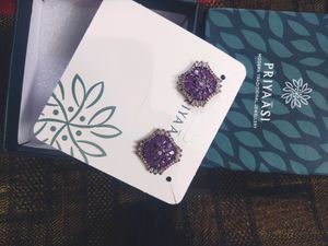 💜💜Lavender Earrings Never Worn