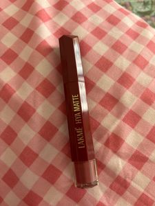 Lakme Hya Matte Lipstick