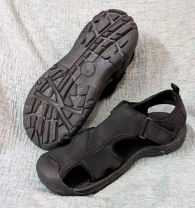 Black Men's Sport Sandals size 7