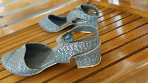 Chic Blue Lace herls