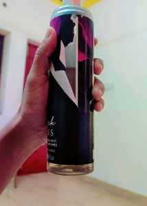 Bath &amp; Body Works Dark Kiss (236ml)