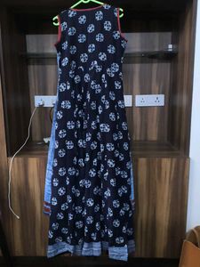 Blue Paisley Print long kurta/gown