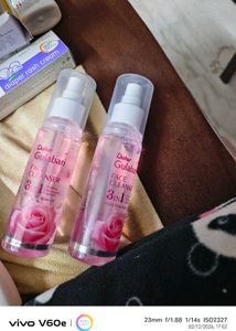 dabur gulabari face cleanser