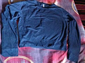 Navy Blue and maroon full sleevea top