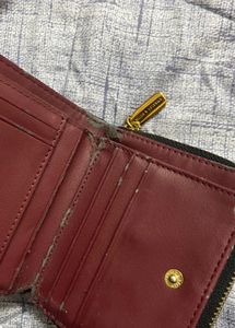 CHARLES &amp; KEITH WALLET