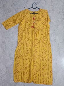 Knee Length Yellow Kurti