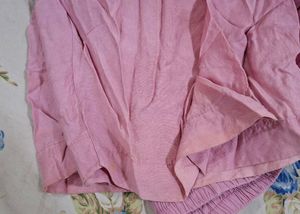 Pink Kurta Set with Floral Embroidery