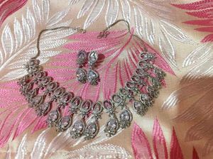 Exquisite Cz Studded Necklace &amp; Earring Set