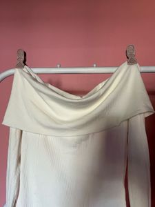 Off-Shoulder Ribbed Asymmetrical Top