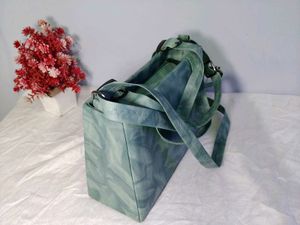 stylish handbag &amp; shoulder bag