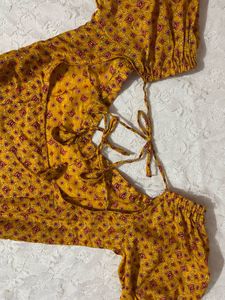 Yellow Floral Puff Sleeve Kurta