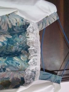 Chic Floral Puff Sleeve Top